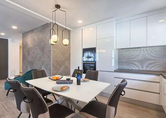 Vallelunga Vila Pula