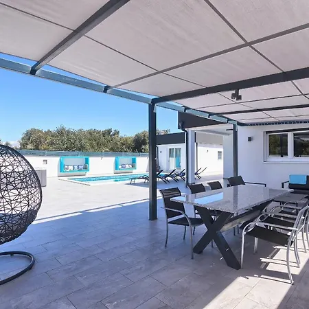 Vallelunga By Istra Vacation * Pula