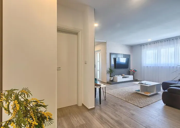 Villa Vallelunga By Istra Vacation Pula