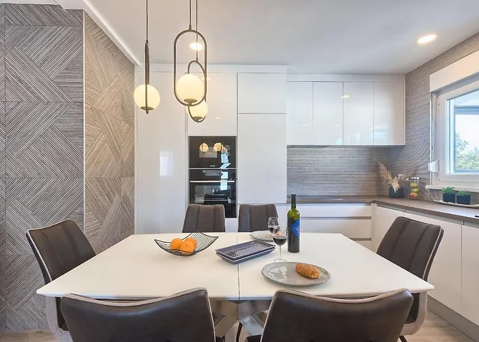 Villa Vallelunga By Istra Vacation